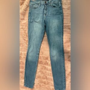 7L W28 L32 medium wash